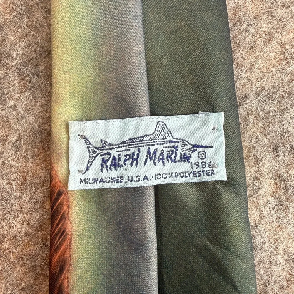 Ralph Marlin Muskie Fish 1986 Necktie Mens Fishing Photorealistic Novelty Tie